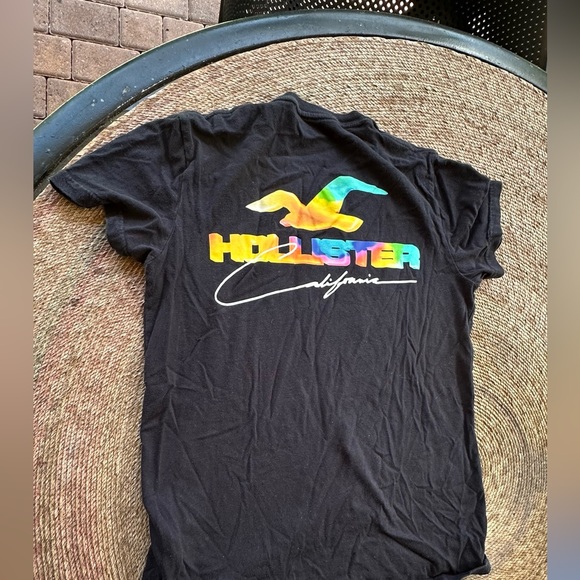 TEE shirt size adult XS, HOLLISTER, - Picture 4 of 5